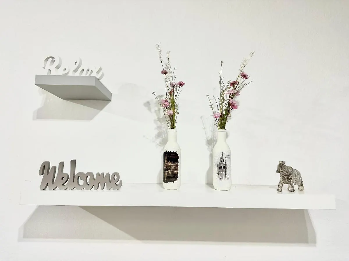 Apartamento Acogedor Y Moderno En Pleno Centro De Sevilla Con Parking Gratis Apartment